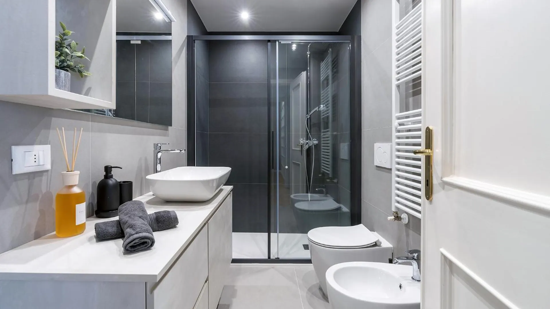 Apartamento Chiaroscuro Brescia